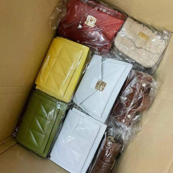 Woman bags & purse pallets - Image 6