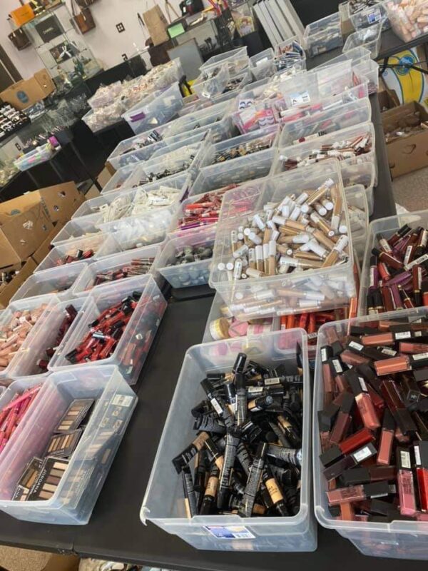 All In One Makeup Pallet For Sale - Image 10