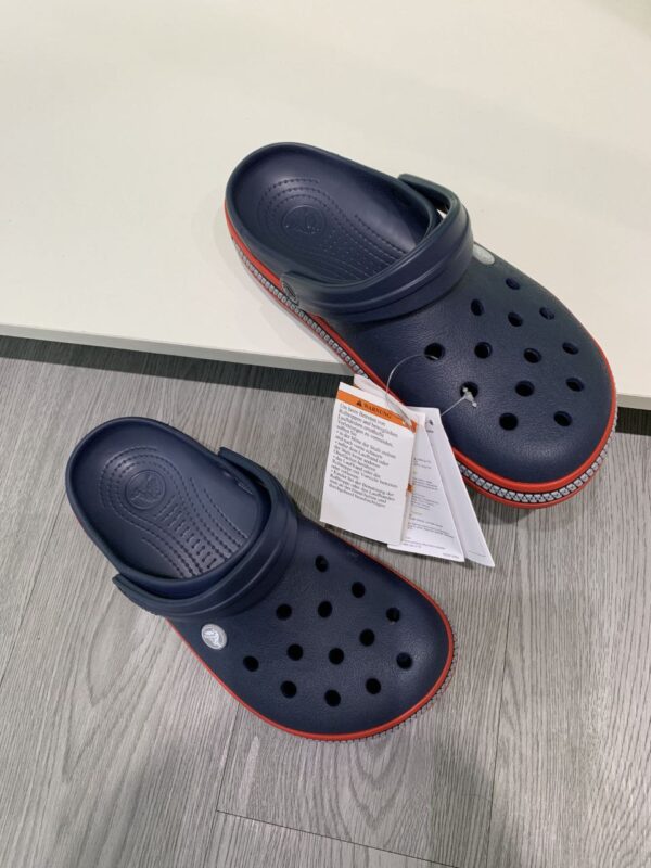 Crocs PALLETS - Image 16