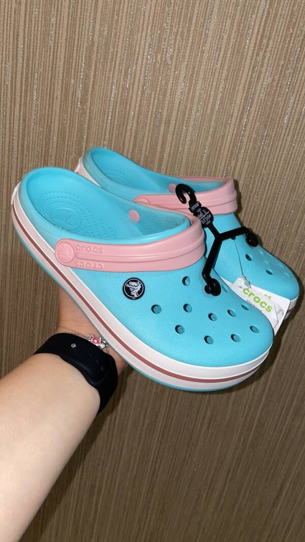 Crocs PALLETS - Image 11