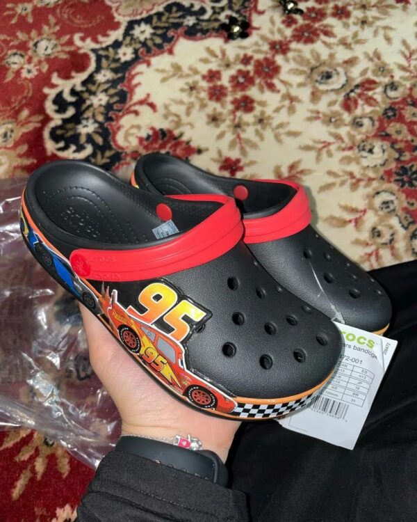 Crocs PALLETS - Image 13